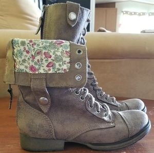 JustFab Size 6 "Combat Boots"
